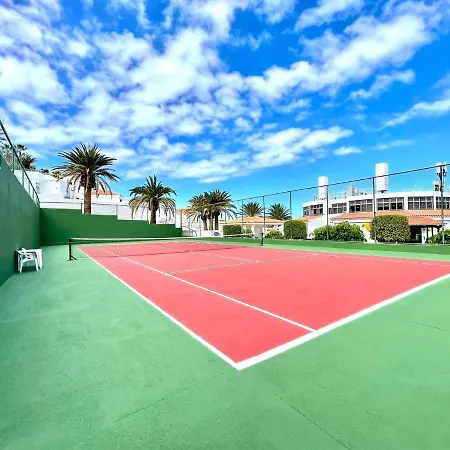 Cozy One Bedroom Apartment,Wifi, Pool In Tenerife South Costa Adeje (Tenerife)