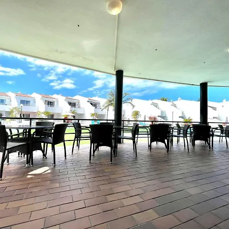 Lägenhet Cozy One Bedroom Apartment,Wifi, Pool In Tenerife South *