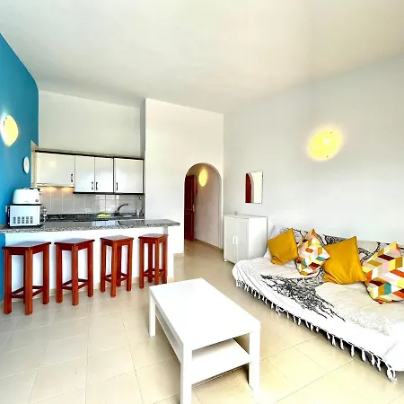 Lägenhet Cozy One Bedroom Apartment,Wifi, Pool In Tenerife South