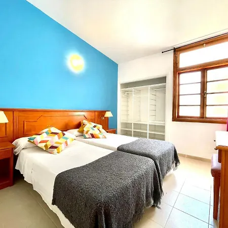 Cozy One Bedroom Apartment,Wifi, Pool In Tenerife South Lägenhet *