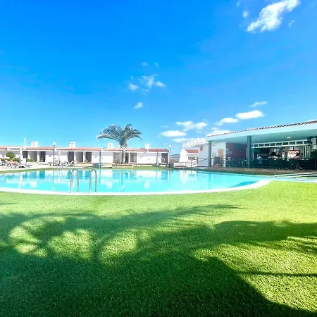 Cozy One Bedroom Apartment,Wifi, Pool In Tenerife South Costa Adeje (Tenerife)