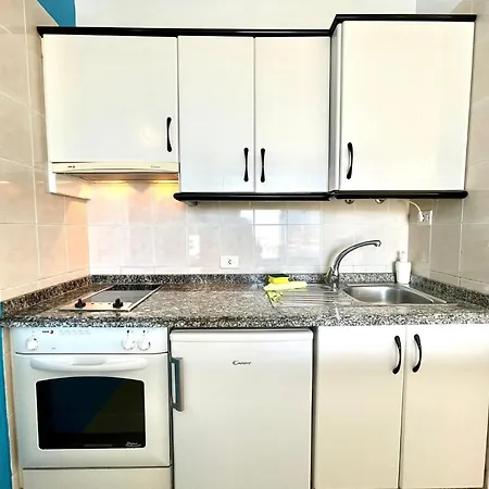 Lägenhet Cozy One Bedroom Apartment,Wifi, Pool In Tenerife South Costa Adeje (Tenerife)